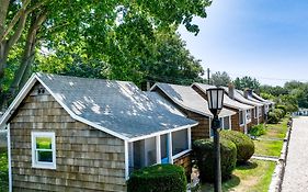 Marina Bay Cottages